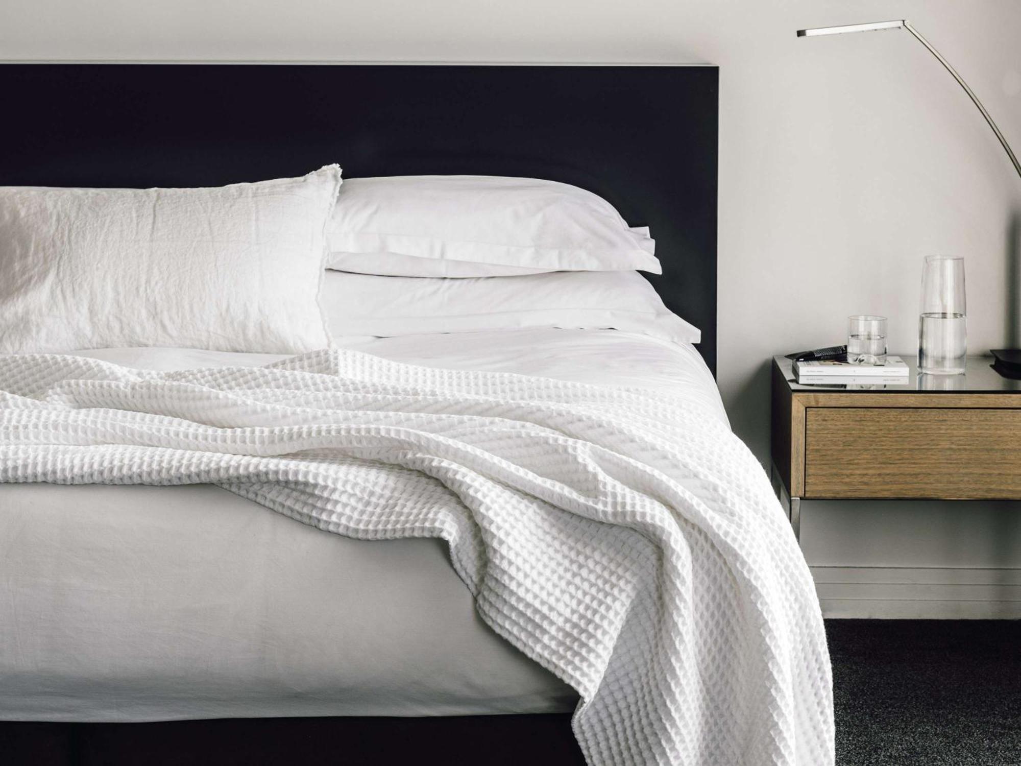 The Como Melbourne Bagian luar foto Waffle pique bed linen