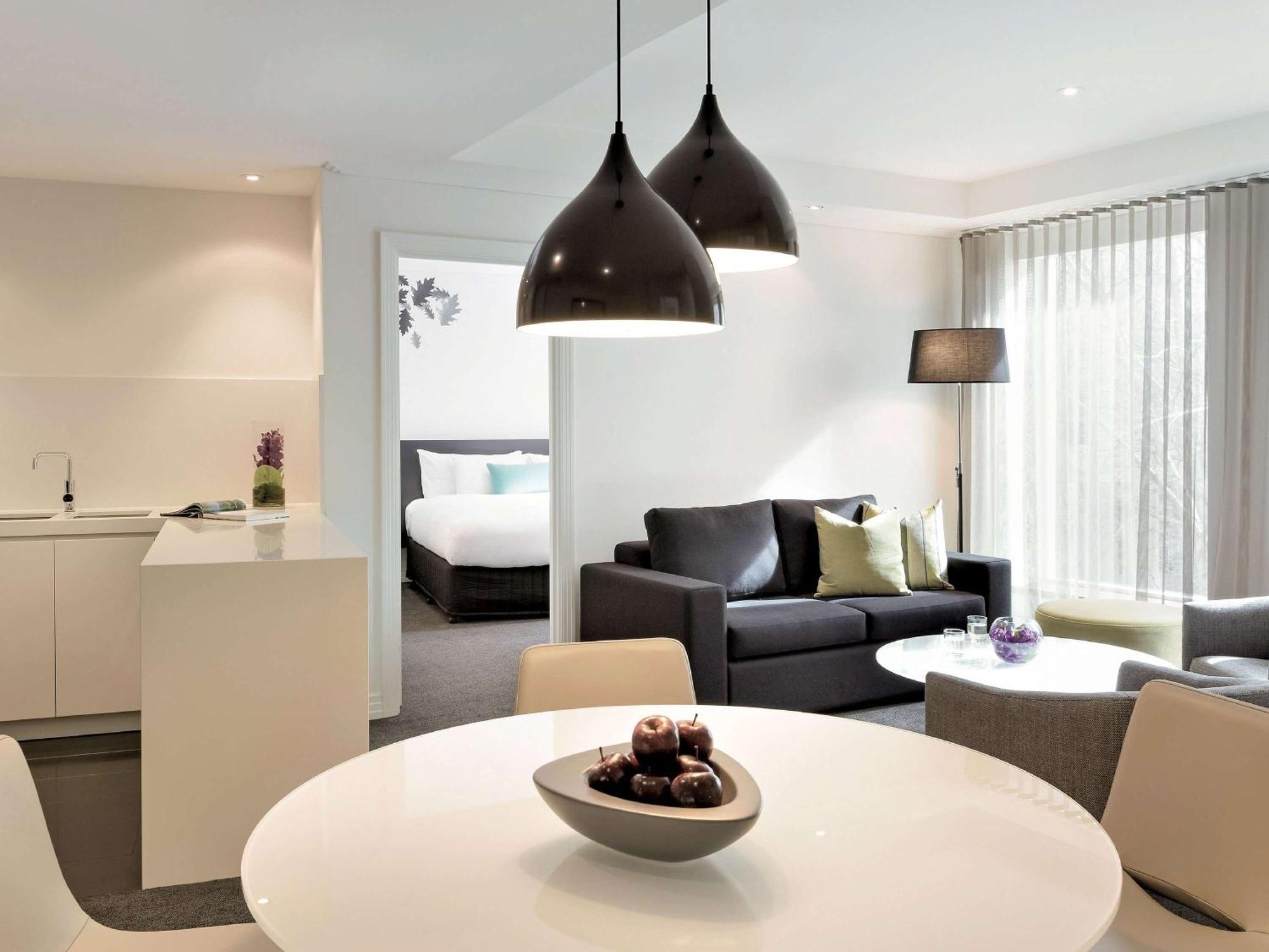 The Como Melbourne Bagian luar foto A typical apartment at the hotel