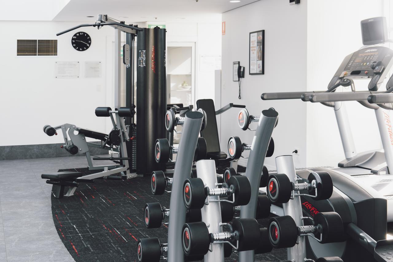 The Como Melbourne Bagian luar foto A gym
